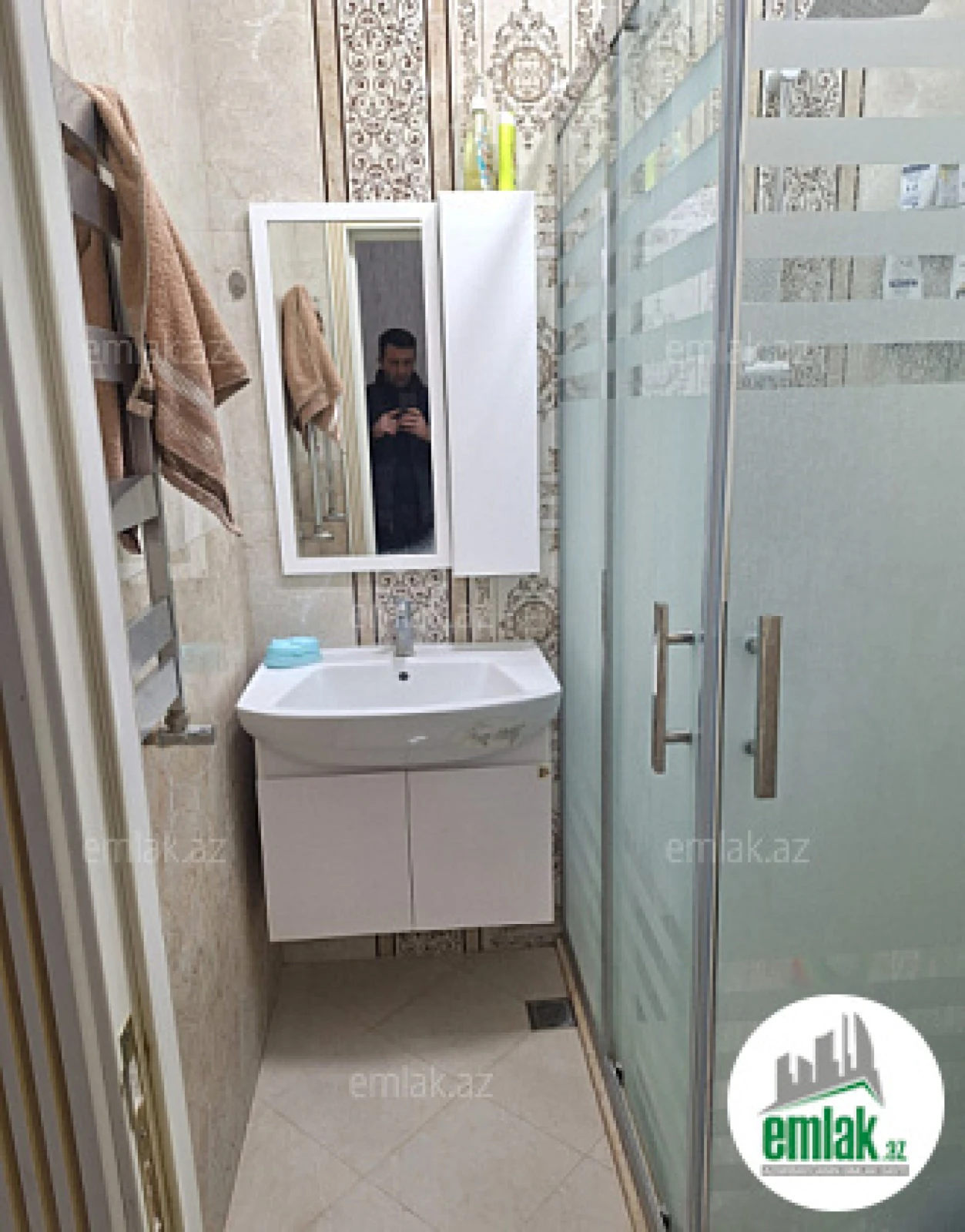 Satılır 3 otaqlı yeni tikili 75 m²