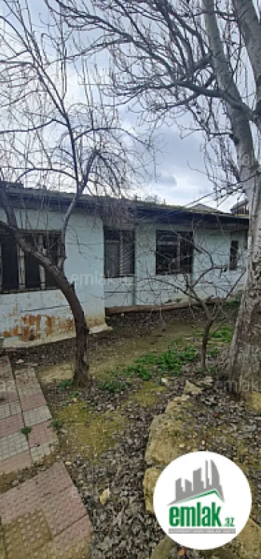 Satılır 3 otaqlı həyət evi 100 m²