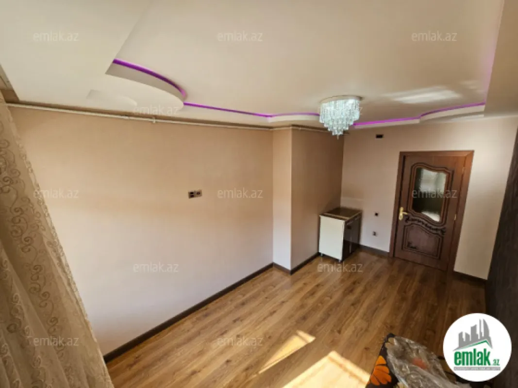 Satılır 3 otaqlı yeni tikili 100 m²