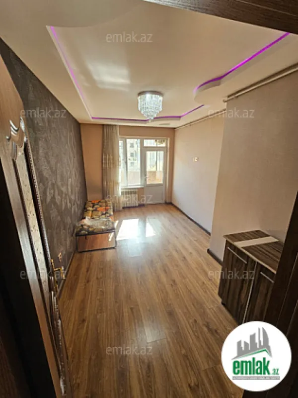 Satılır 3 otaqlı yeni tikili 100 m²