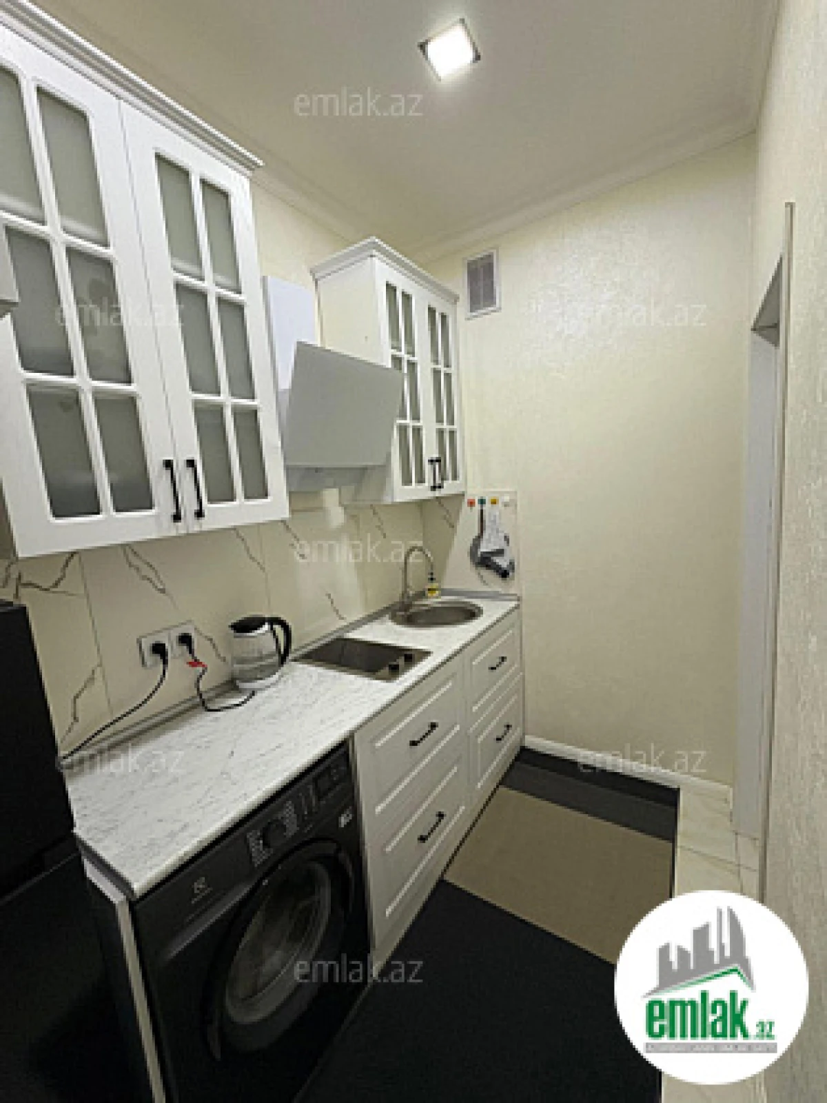 Satılır 2 otaqlı yeni tikili 55 m²