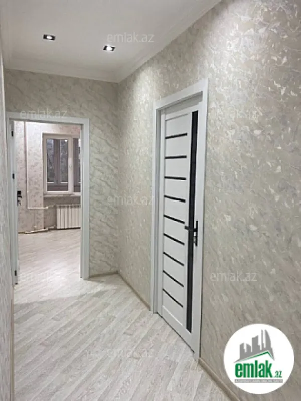 Satılır 2 otaqlı köhnə tikili 70 m²