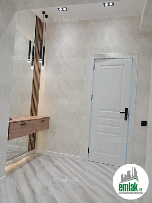 Satılır 2 otaqlı yeni tikili 70 m²