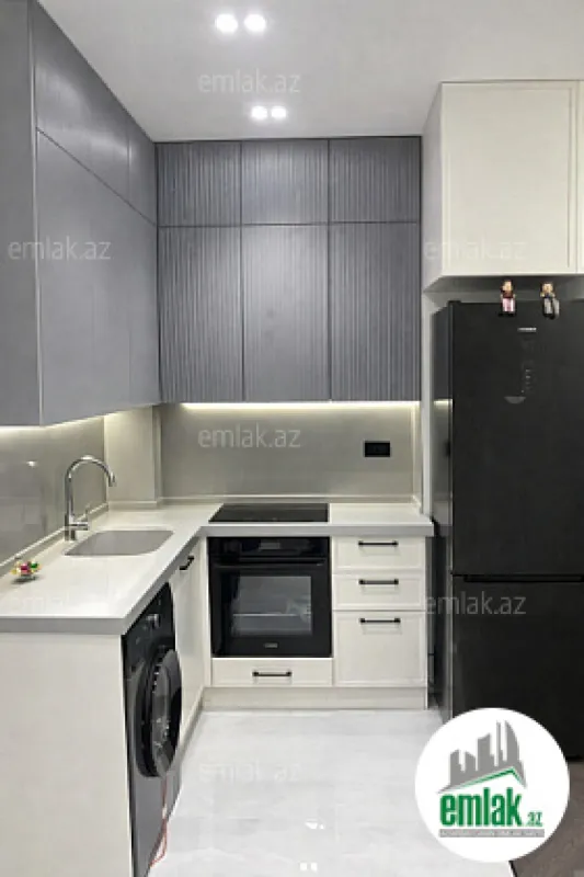 Satılır 2 otaqlı köhnə tikili 60 m²