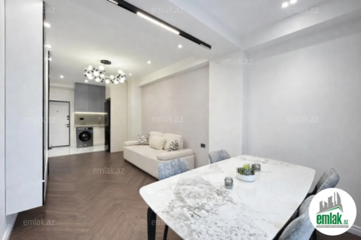 Satılır 2 otaqlı köhnə tikili 60 m²