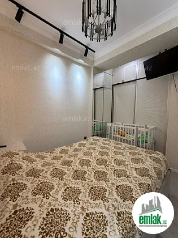 Satılır 2 otaqlı yeni tikili 57 m²