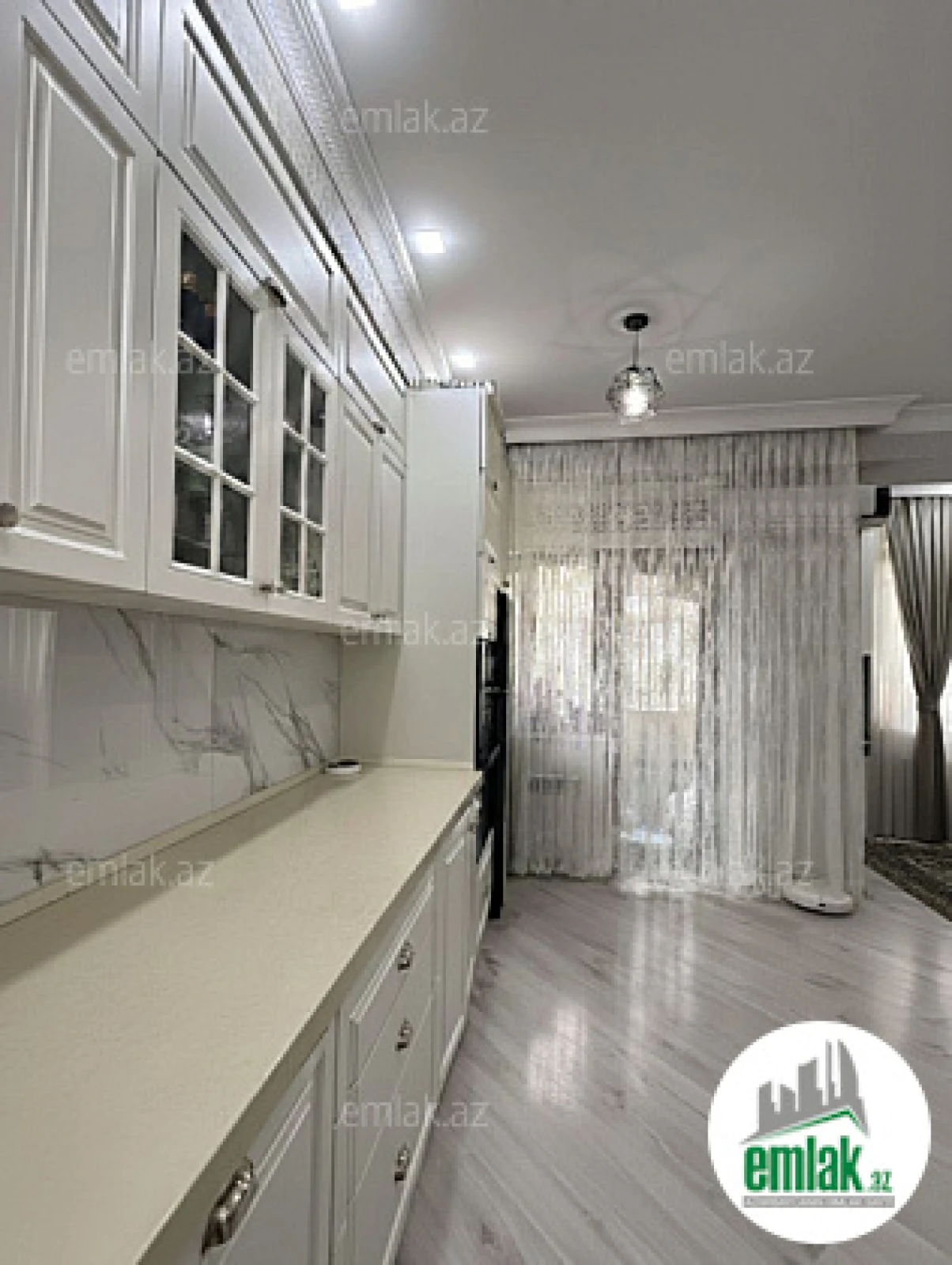 Satılır 2 otaqlı yeni tikili 57 m²