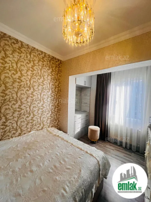 Satılır 2 otaqlı köhnə tikili 45 m²