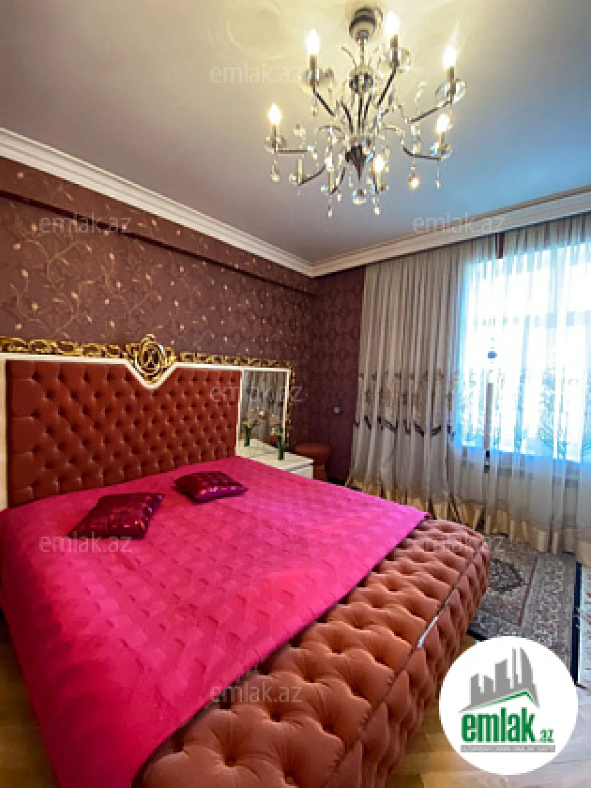 Satılır 4 otaqlı yeni tikili 135 m²