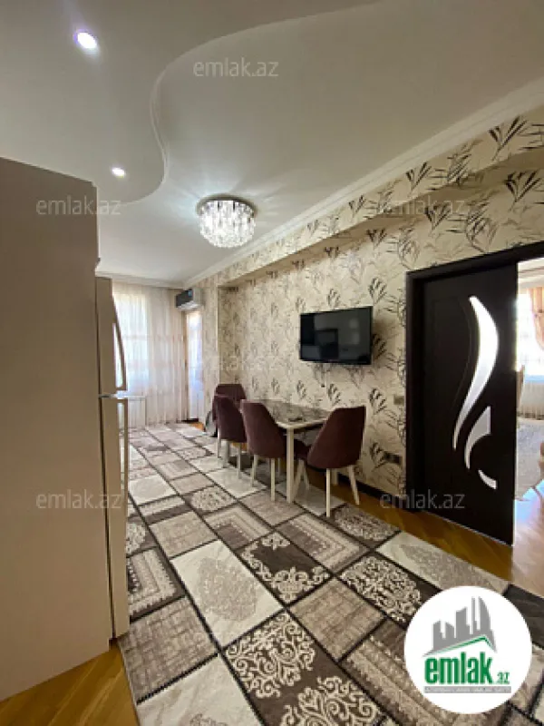 Satılır 4 otaqlı yeni tikili 135 m²
