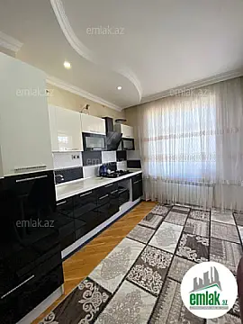 Satılır 4 otaqlı yeni tikili 135 m²