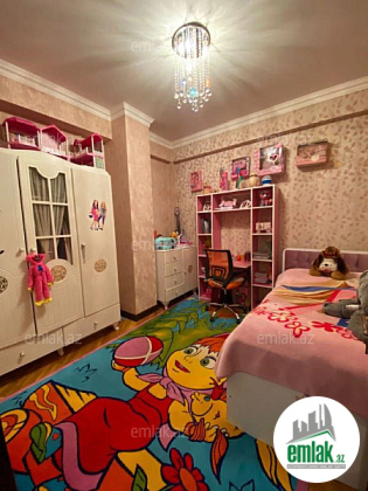 Satılır 4 otaqlı yeni tikili 135 m²