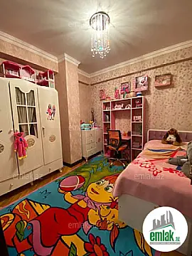 Satılır 4 otaqlı yeni tikili 135 m²