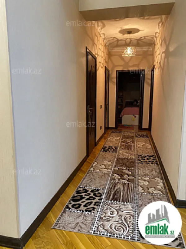 Satılır 4 otaqlı yeni tikili 135 m²