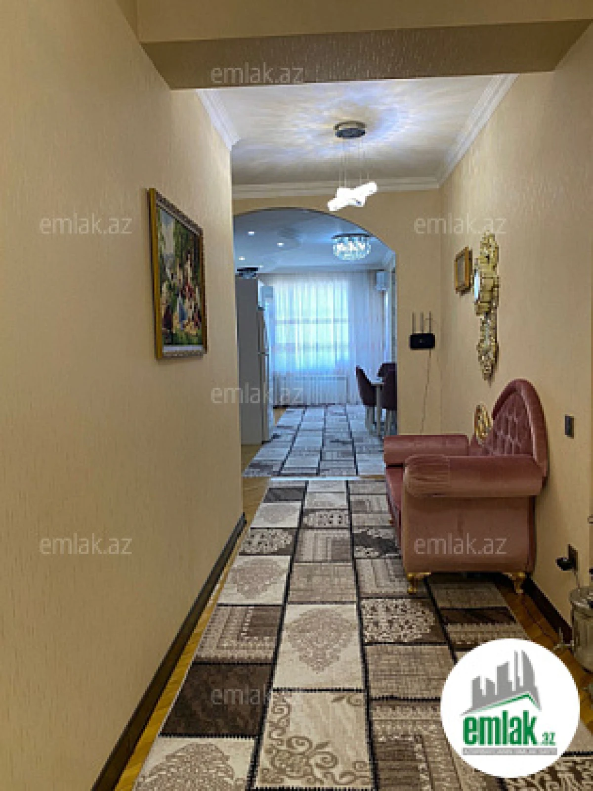 Satılır 4 otaqlı yeni tikili 135 m²