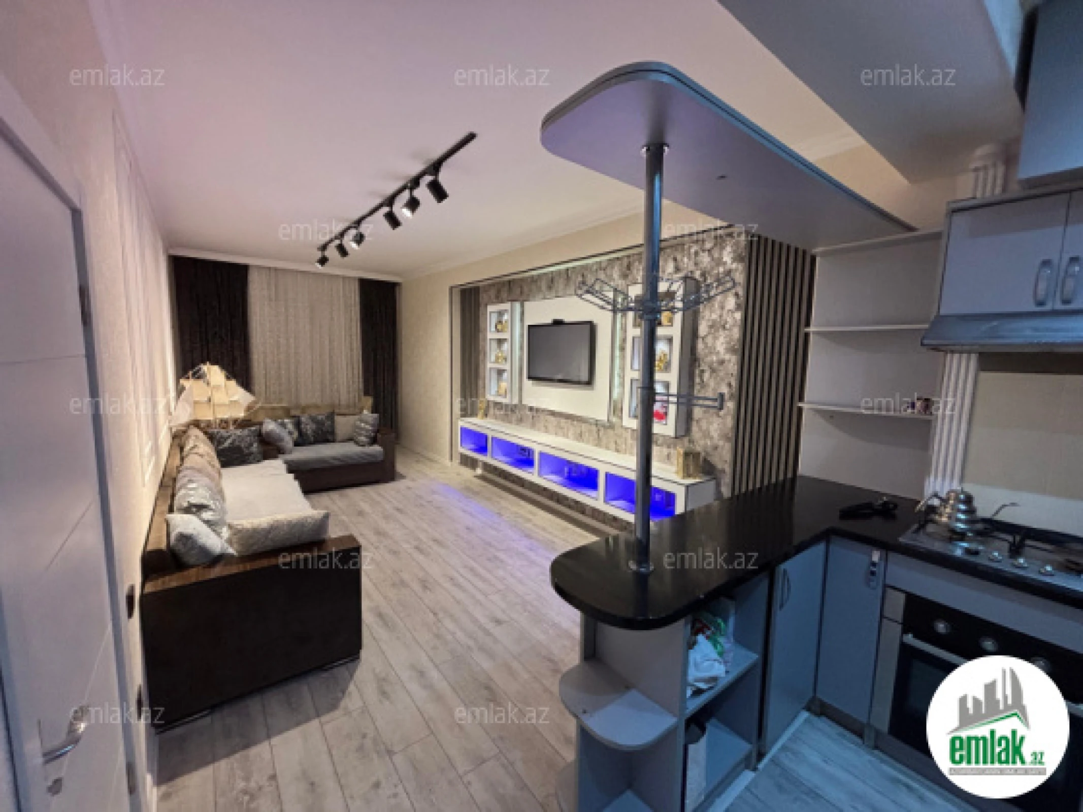 Satılır 3 otaqlı yeni tikili 80 m²