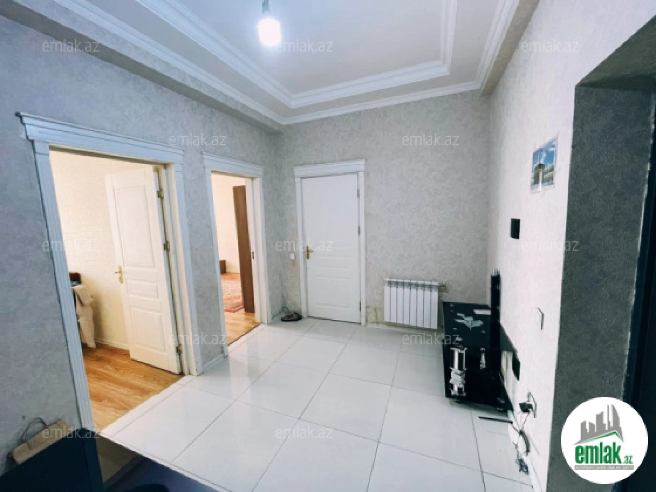 Satılır 2 otaqlı yeni tikili 63 m²