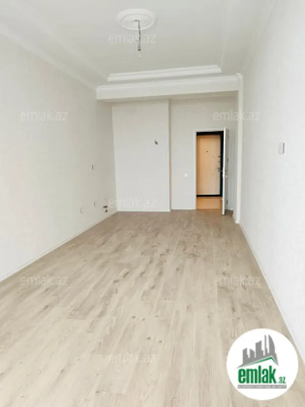 Satılır 2 otaqlı yeni tikili 74 m²