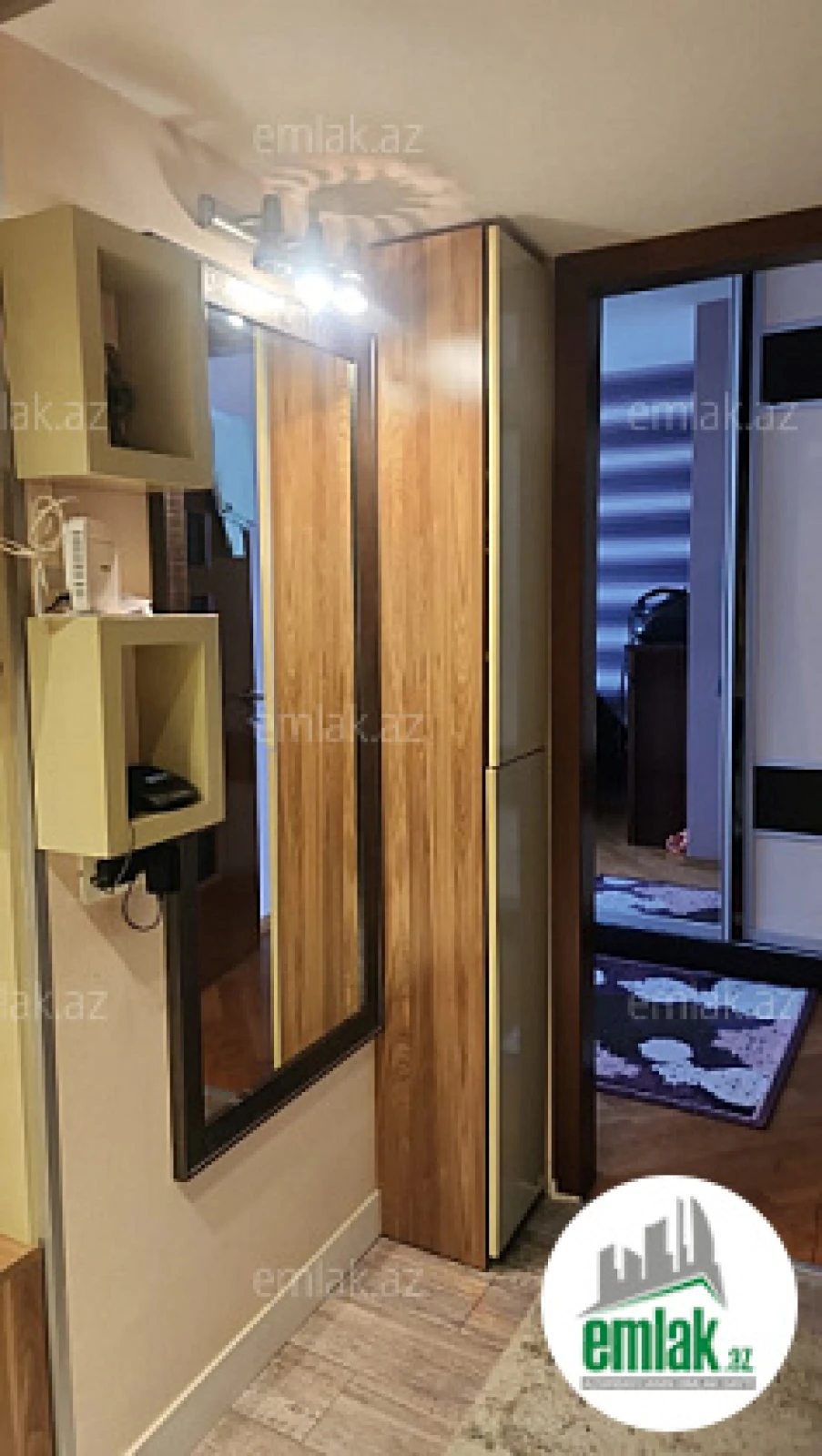 Satılır 2 otaqlı köhnə tikili 60 m²