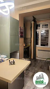 Satılır 2 otaqlı köhnə tikili 60 m²