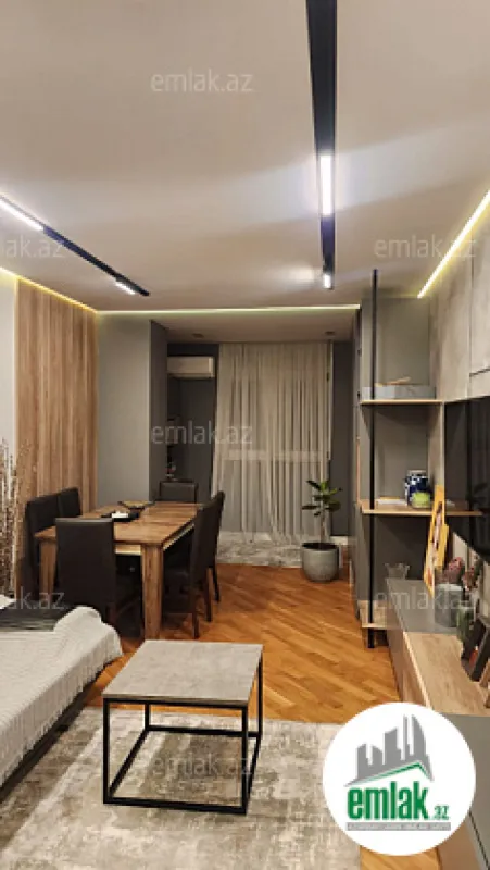 Satılır 2 otaqlı köhnə tikili 60 m²