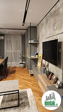 Satılır 2 otaqlı köhnə tikili 60 m²