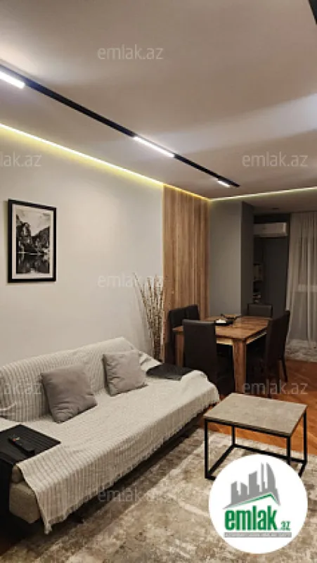 Satılır 2 otaqlı köhnə tikili 60 m²