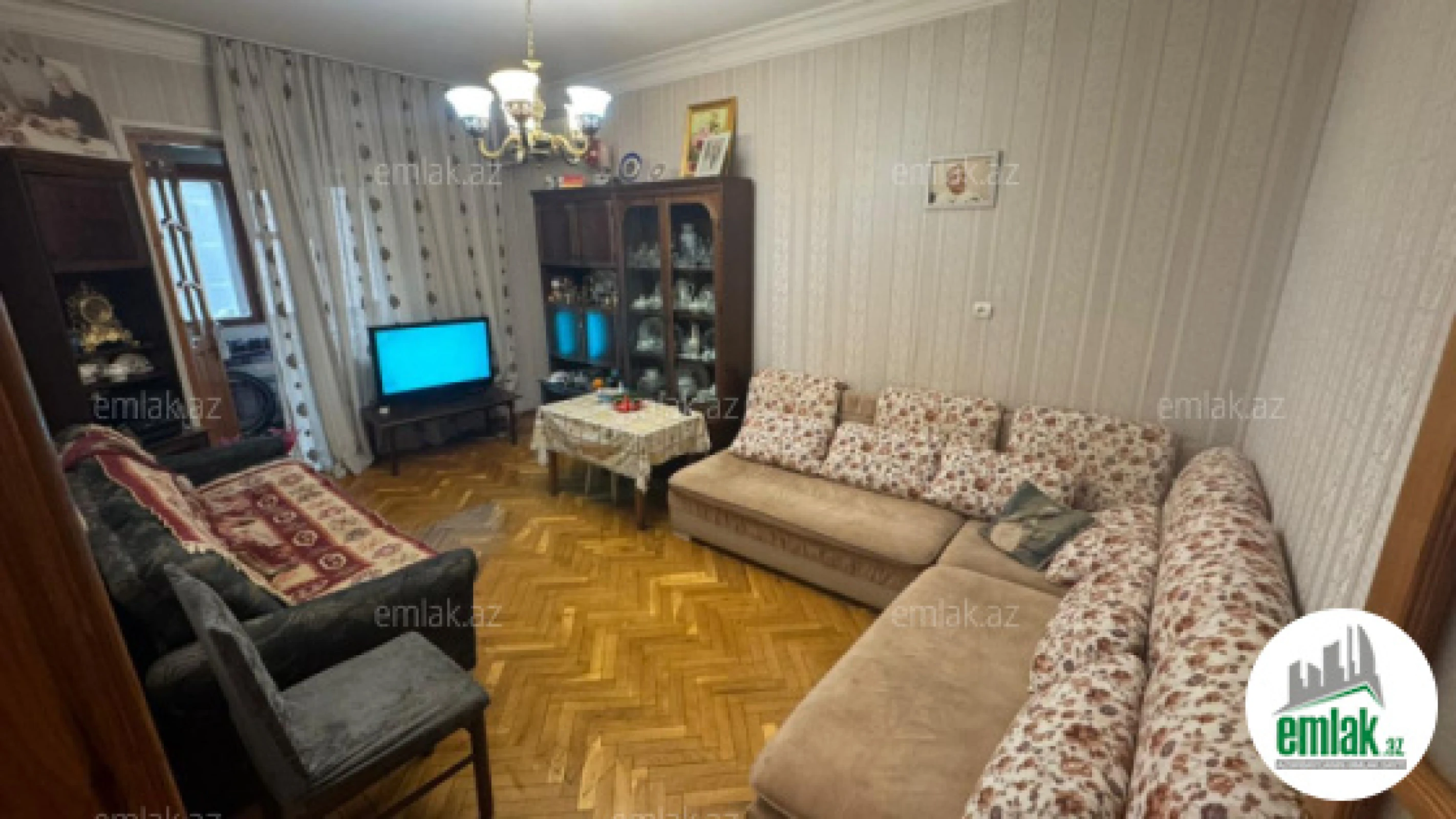 Satılır 3 otaqlı köhnə tikili 90 m²