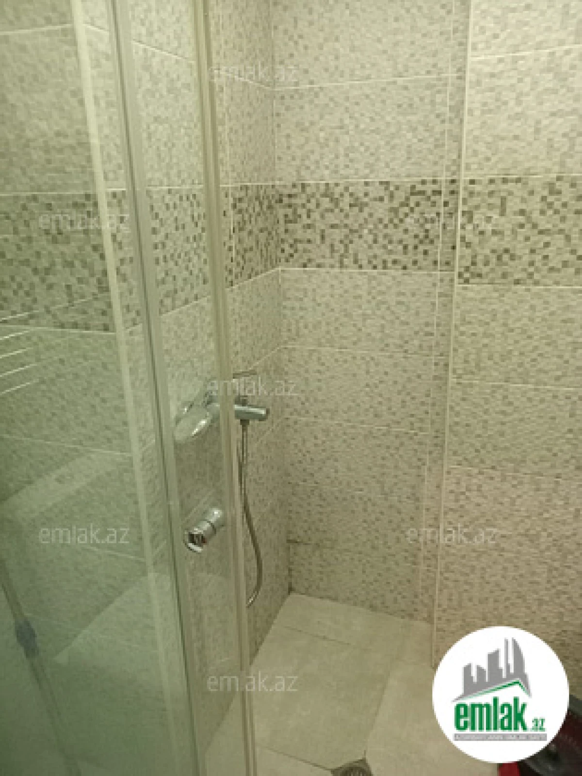 Satılır 1 otaqlı yeni tikili 45 m²