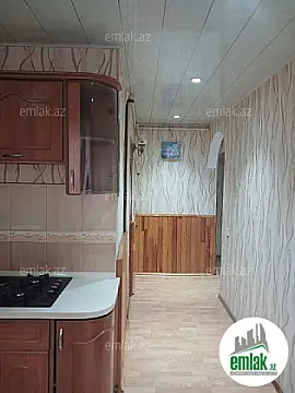 Satılır 3 otaqlı köhnə tikili 90 m²