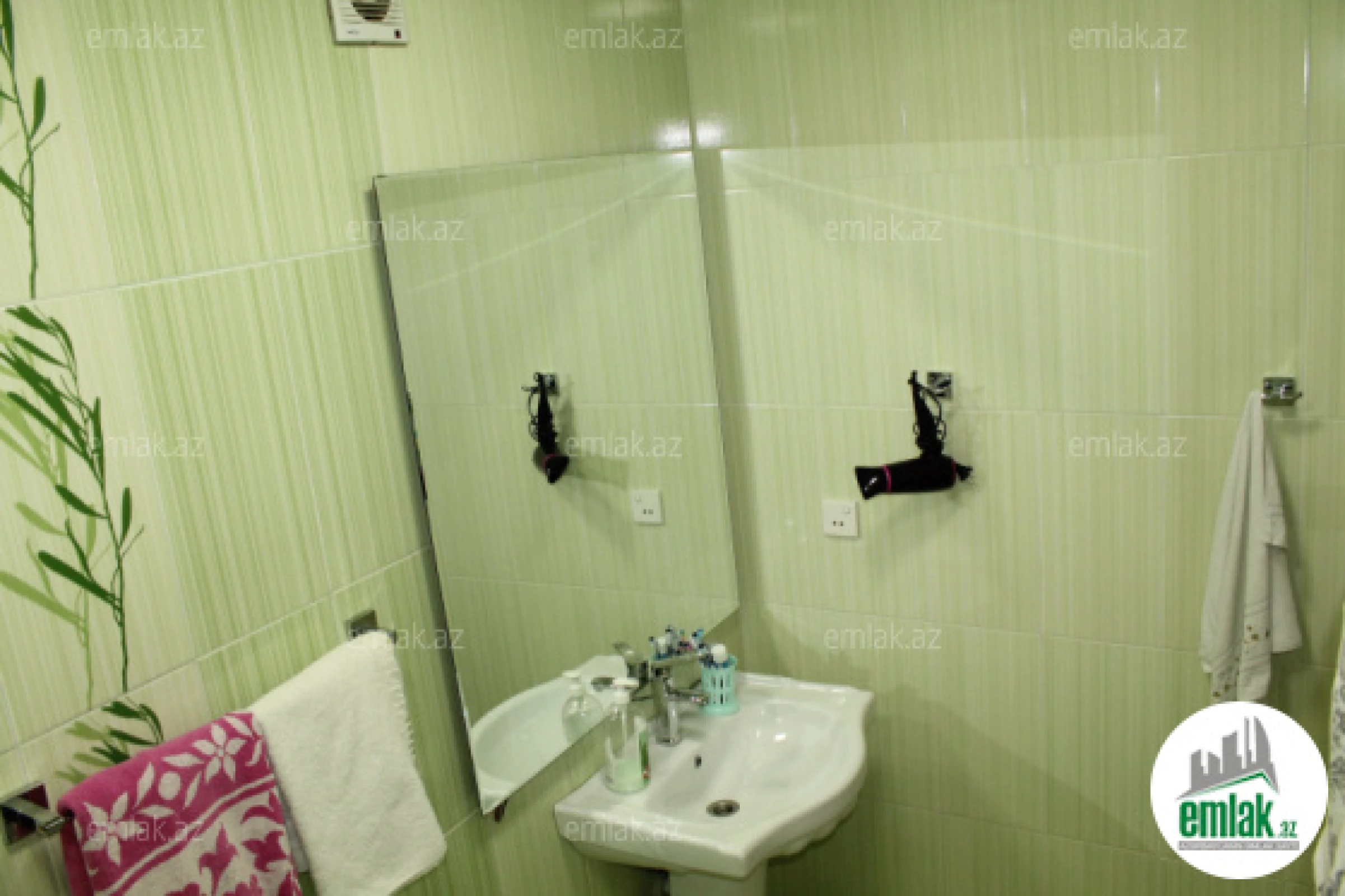 Satılır 3 otaqlı yeni tikili 100.6 m²