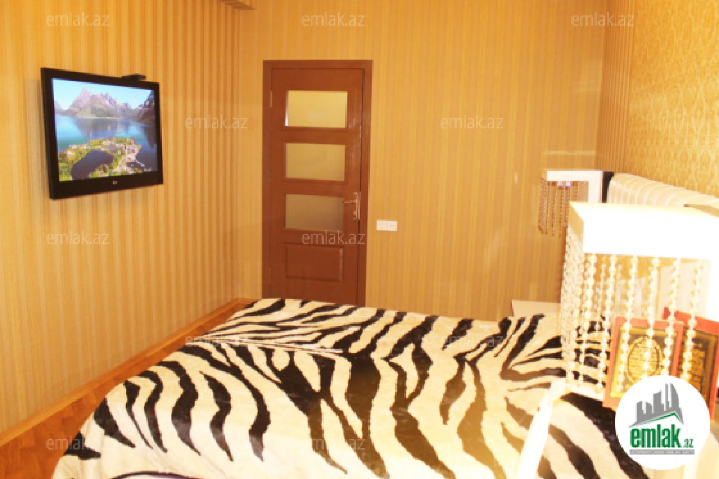 Satılır 3 otaqlı yeni tikili 100.6 m²