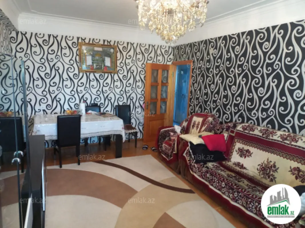 Satılır 3 otaqlı yeni tikili 80 m²