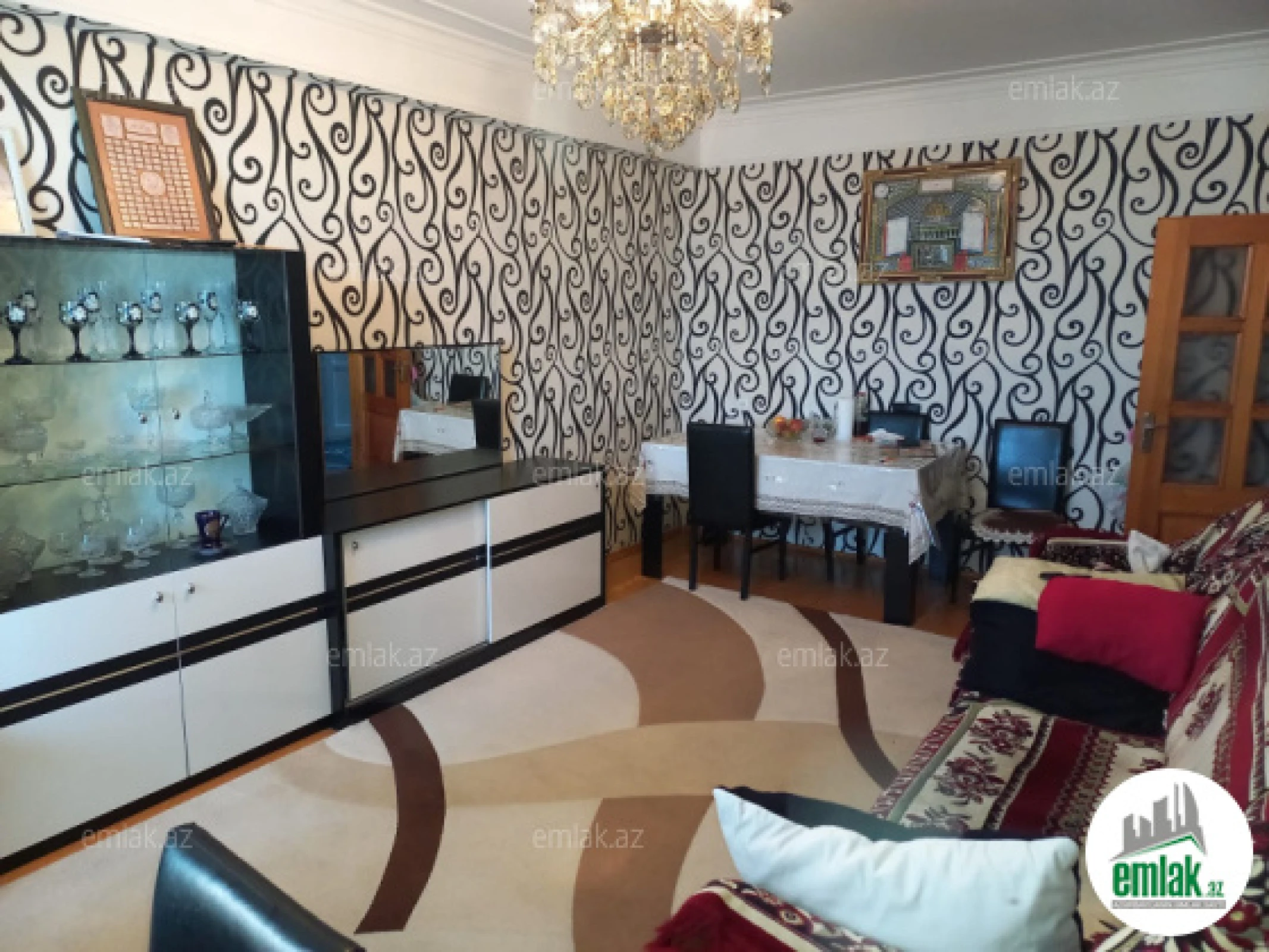 Satılır 3 otaqlı yeni tikili 80 m²