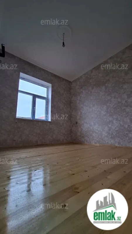 Satılır 4 otaqlı yeni tikili 130 m²