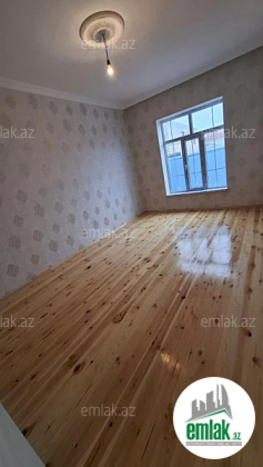 Satılır 4 otaqlı yeni tikili 130 m²