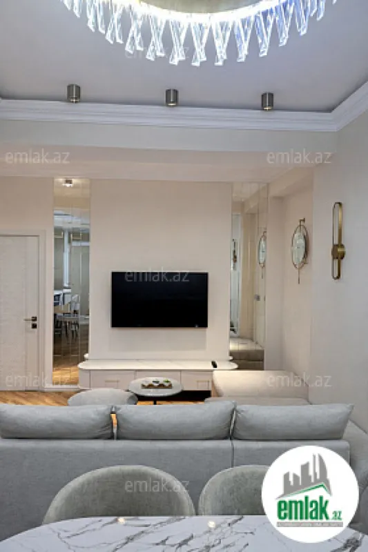 Satılır 3 otaqlı yeni tikili 95 m²