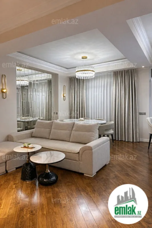 Satılır 3 otaqlı yeni tikili 95 m²