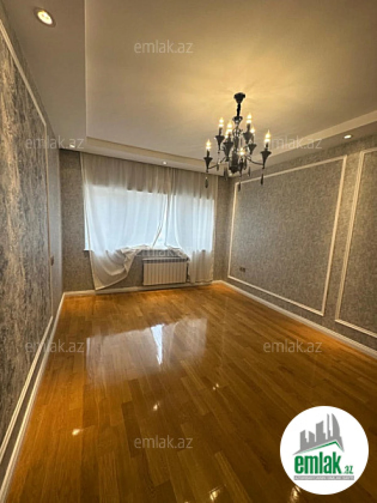 Satılır 3 otaqlı köhnə tikili 92 m²