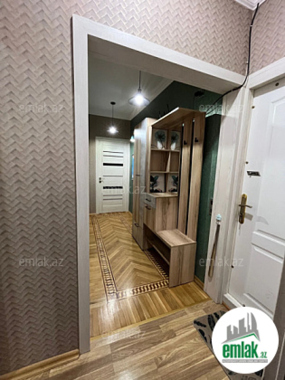 Satılır 3 otaqlı köhnə tikili 60 m²