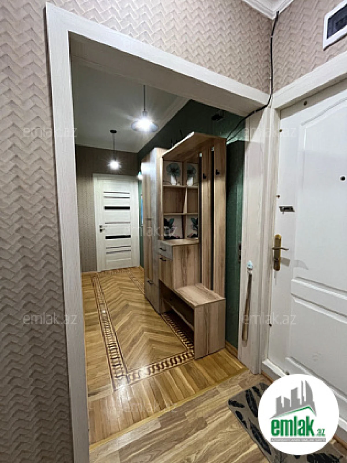 Satılır 3 otaqlı köhnə tikili 60 m²