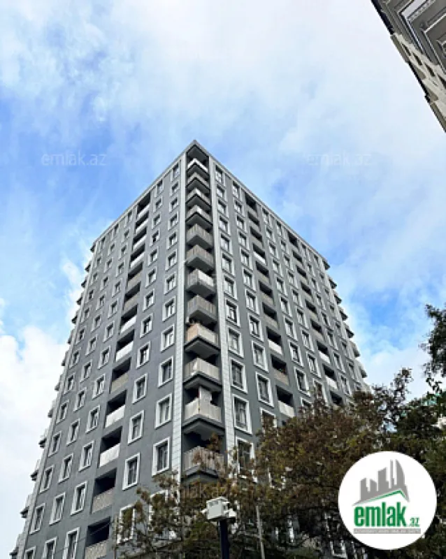 Satılır 3 otaqlı yeni tikili 120 m²