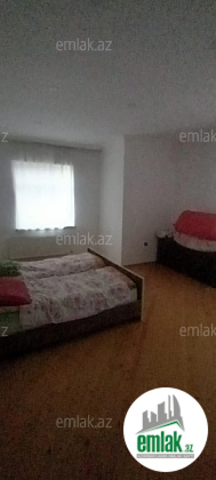 Satılır 7 otaqlı həyət evi 350 m²