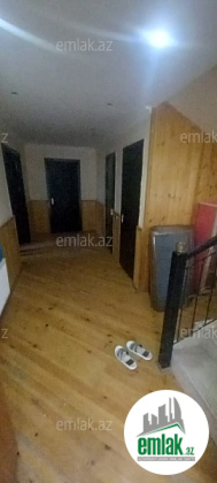 Satılır 7 otaqlı həyət evi 350 m²