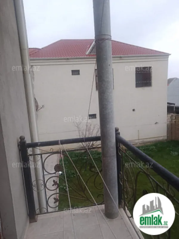 Satılır 7 otaqlı həyət evi 350 m²
