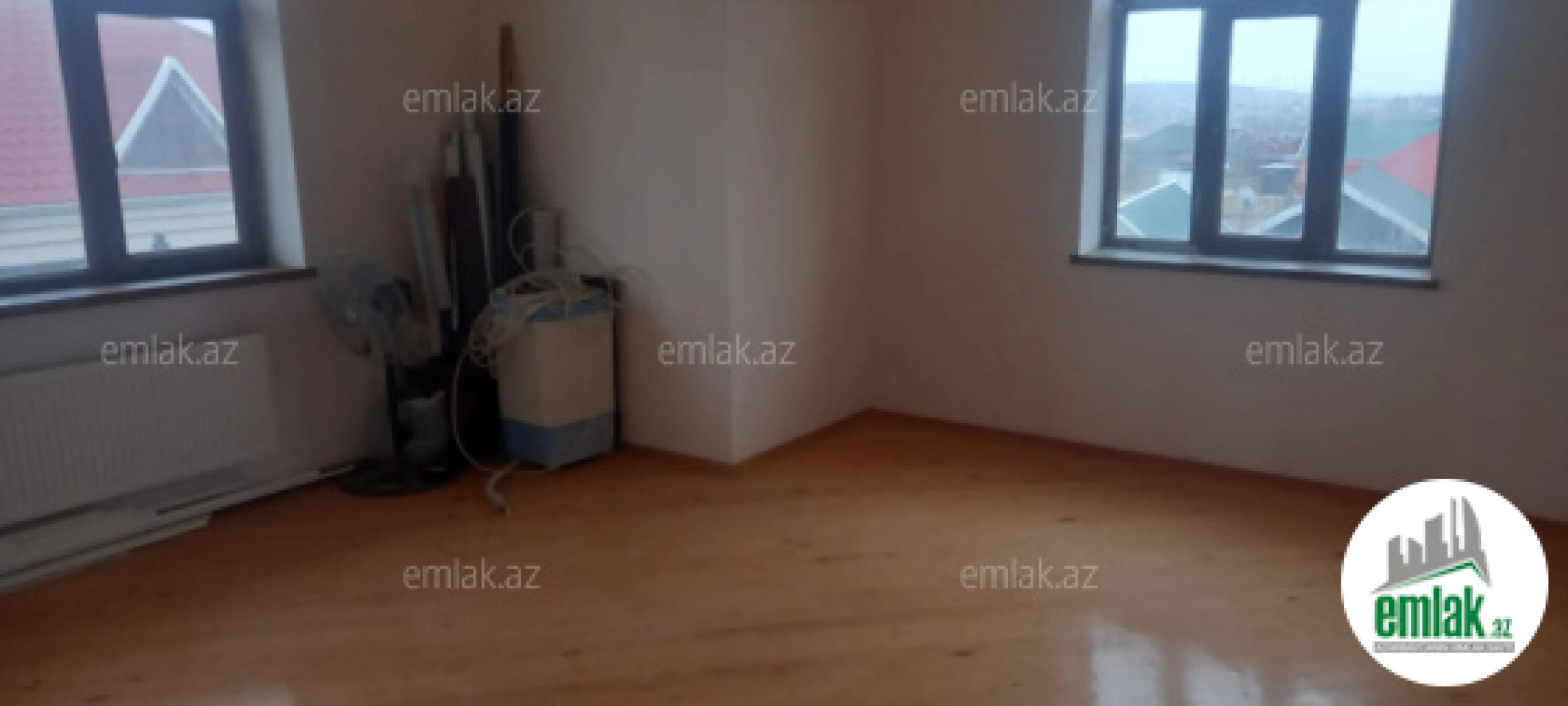 Satılır 7 otaqlı həyət evi 350 m²