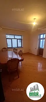 Satılır 7 otaqlı həyət evi 350 m²