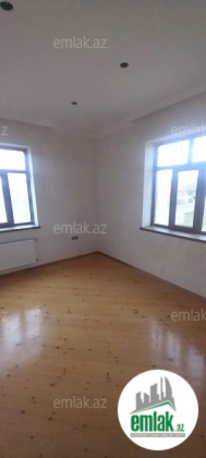 Satılır 7 otaqlı həyət evi 350 m²