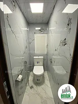 Satılır 2 otaqlı köhnə tikili 70 m²