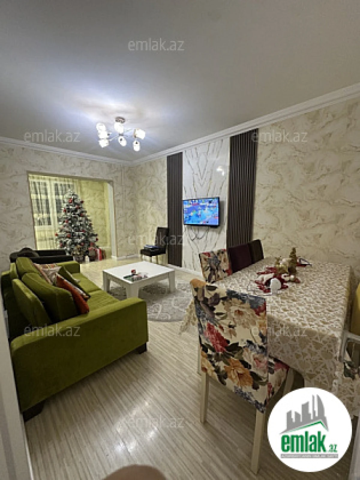 Satılır 3 otaqlı köhnə tikili 85 m²
